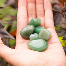 Cargar imagen en el visor de la galería, Aventurina Verde Tamboreada
