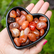 Cargar imagen en el visor de la galería, Cornalina Tamboreada