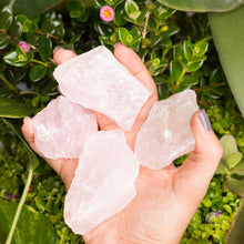 Cargar imagen en el visor de la galería, Cuarzo Rosa en Bruto