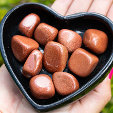 Cargar imagen en el visor de la galería, Goldstone Roja o Lluvia de Oro Tamboreada