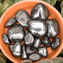 Cargar imagen en el visor de la galería, Hematita Tamboreada