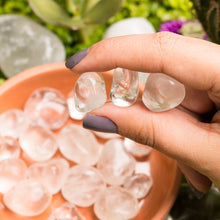 Cargar imagen en el visor de la galería, Cuarzo Cristal Tamboreado
